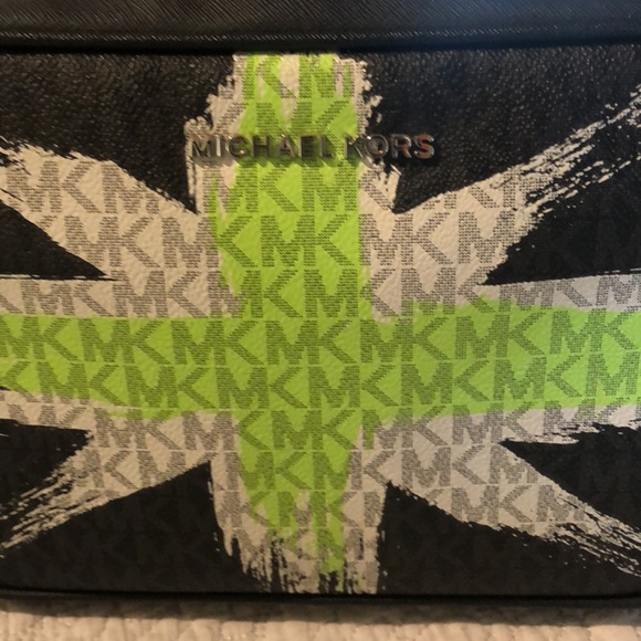 Michael Kors black crossbody neon Union Jack bag - Picture 2 of 11